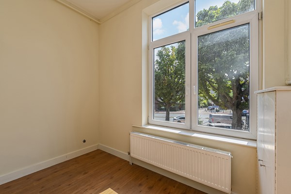 Medium property photo - Van Musschenbroekstraat 47, 2522 AJ Den Haag